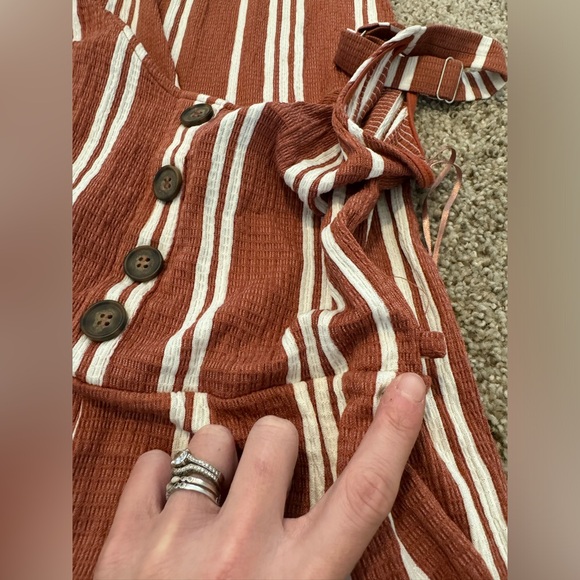 {LOVE TREE} Rust Orange Stripe Romper Jumpsuit - Picture 3 of 4